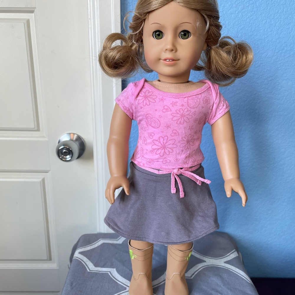American Girl Doll TM 21 Transitional Doll in Meet